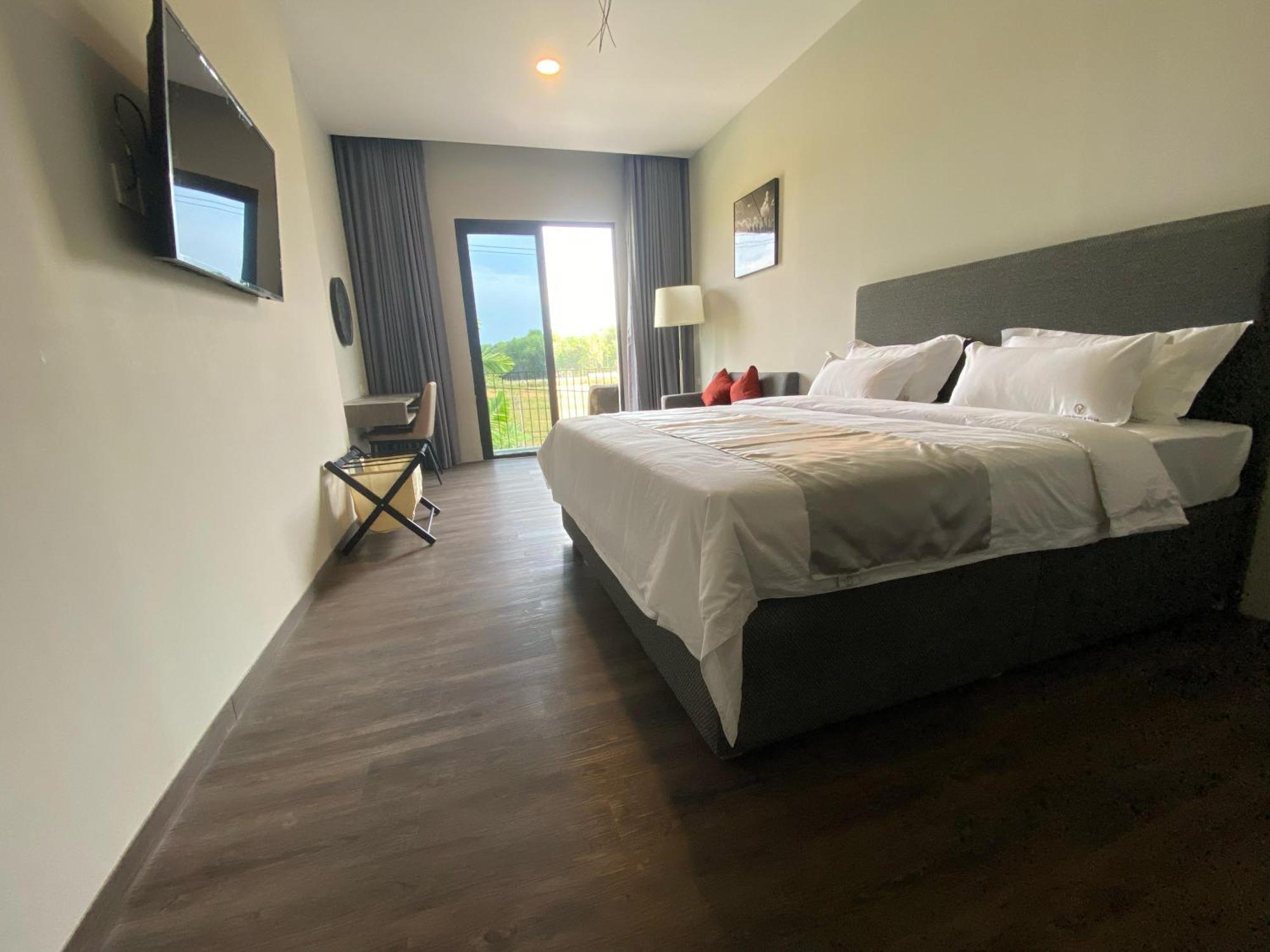 Onyx Hotel & Villa Tanjunguban Eksteriør billede
